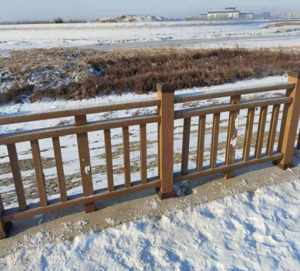 吉林省大禹水利水電建設(shè)有限公司伊通縣伊通河邊路燈護(hù)欄項(xiàng)目