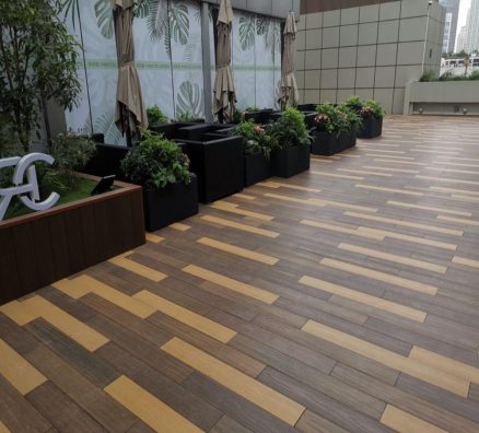 上海揚子江麗笙精選酒店室外露臺項目